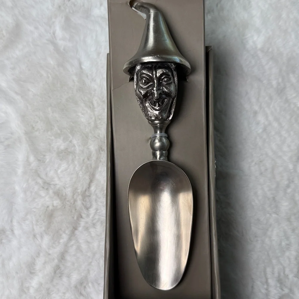 BKP‎ Halloween Witch Metal Ice Scoop Barware Party Entertain Silver India NEW